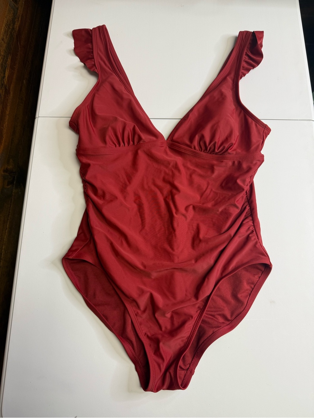 Kona Sol women’s Ruffle-Shoulder One-Piece Swimsuit in Red Size L open back